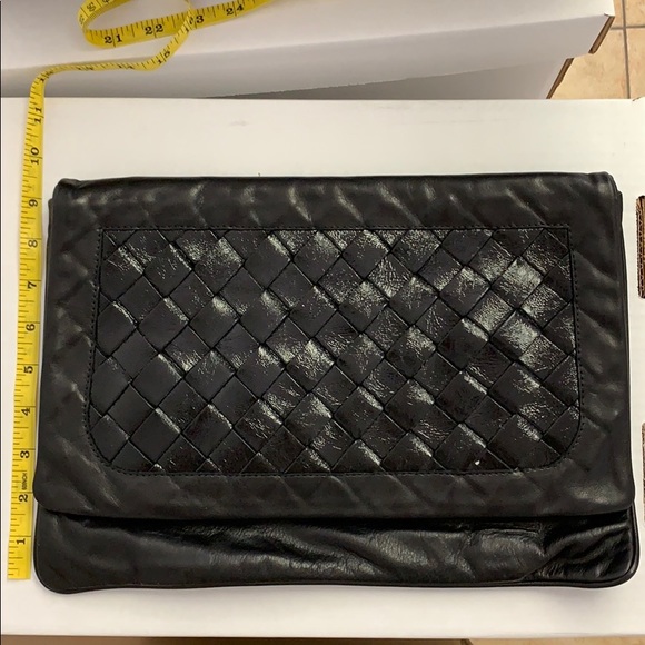 Black leather clutch - Picture 2 of 6